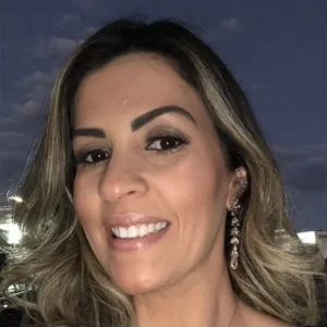 Picture of Dra. Roberta Vieira